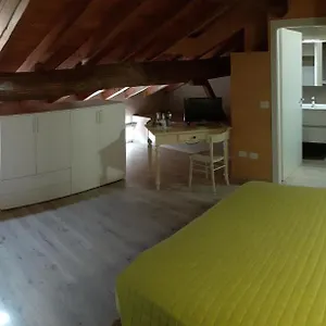 Adelphia , Guastalla Italia